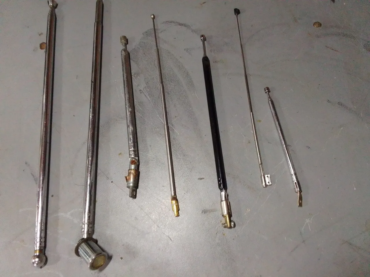 Antenas aparelhos eletrônicos diversos tipos medidas detalhes nas fotos