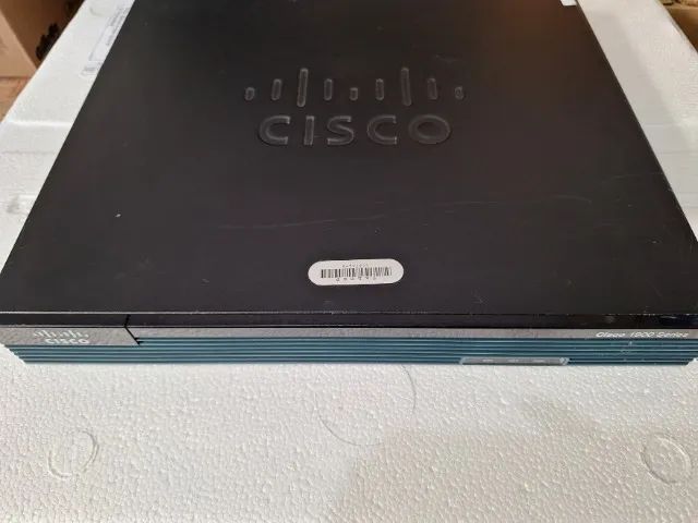 roteador cisco 1900419359710123796480