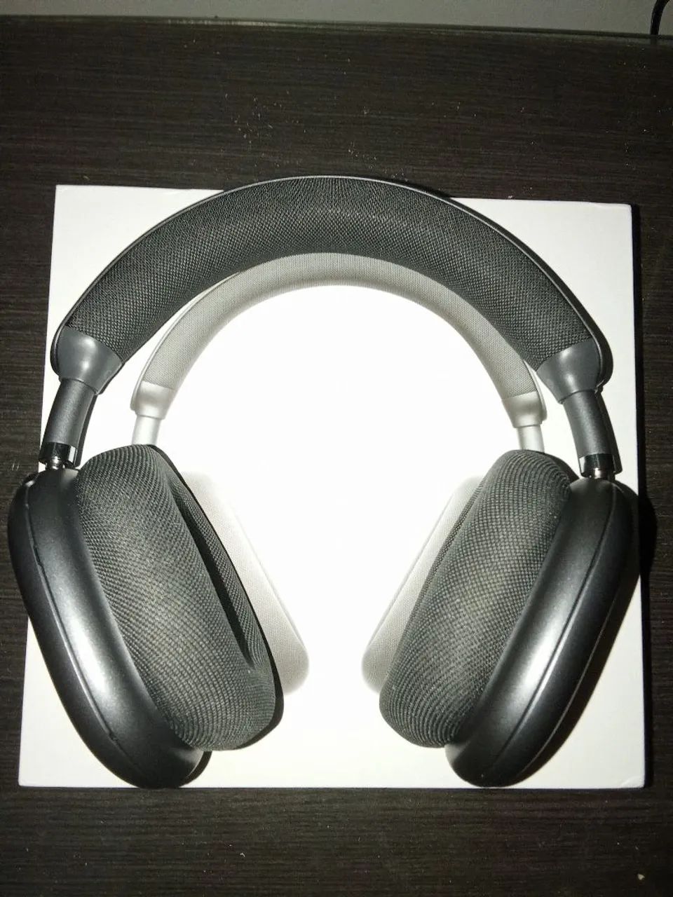 Fone de Ouvido Bluetooth Sem Fio Picun F8 pro.