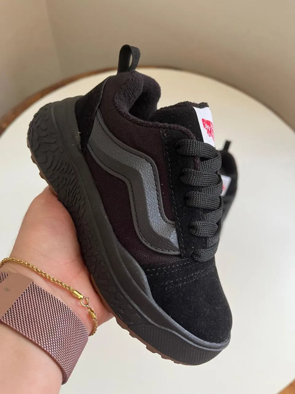 Tênis Infantil Vans Preto - Conforto e Estilo!