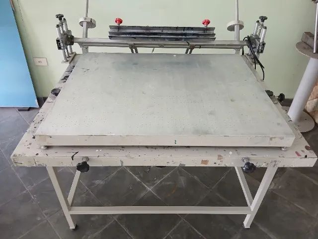 Impressora Serigráfica Manual Plana à Vácuo