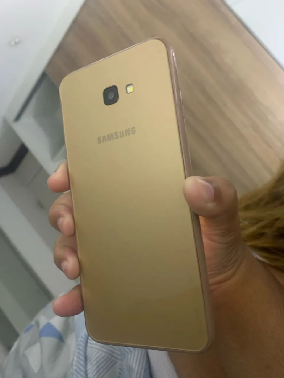 Samsung J4+ - Foto 2