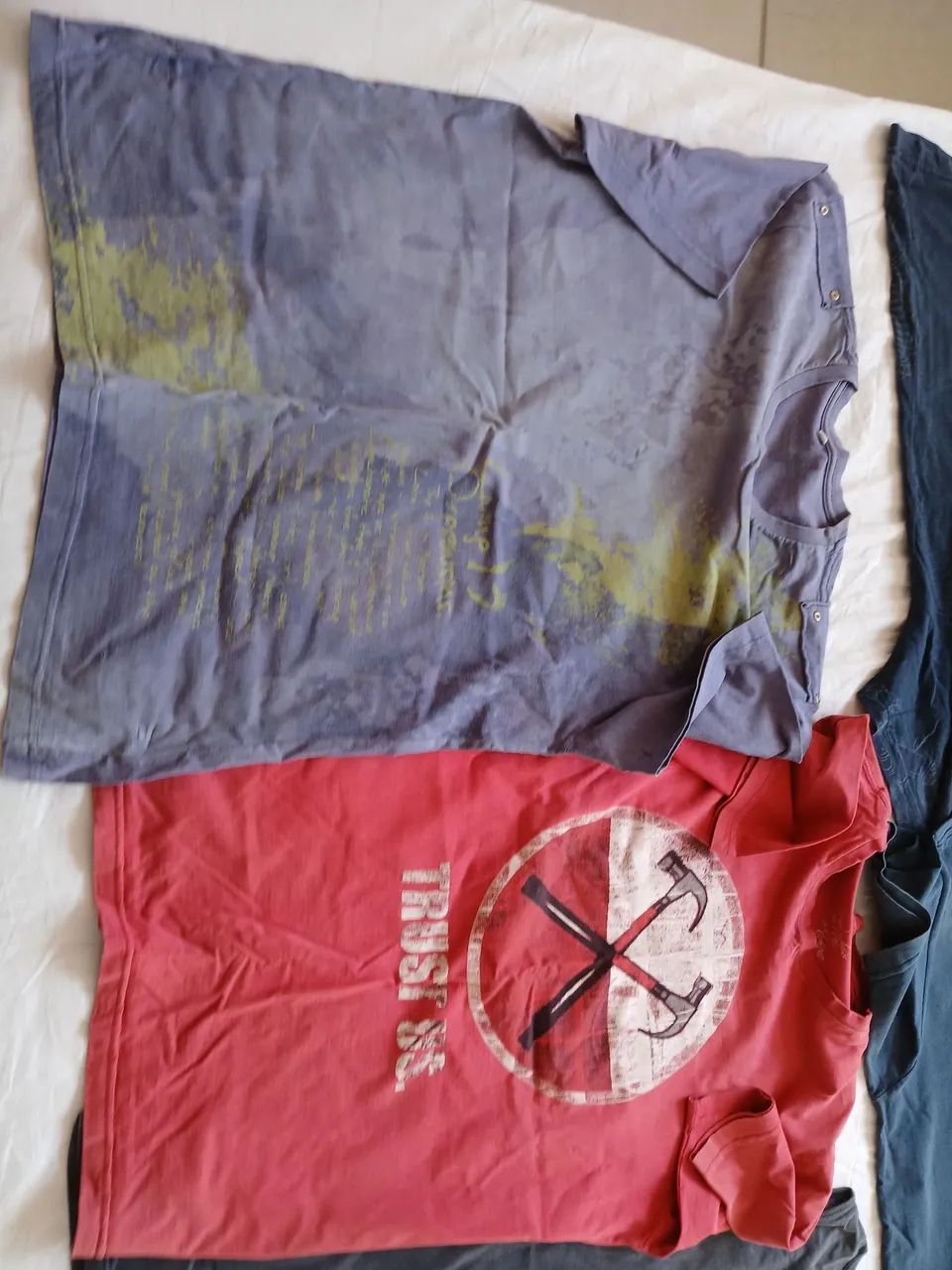 Camiseta  42/44 - Foto 2