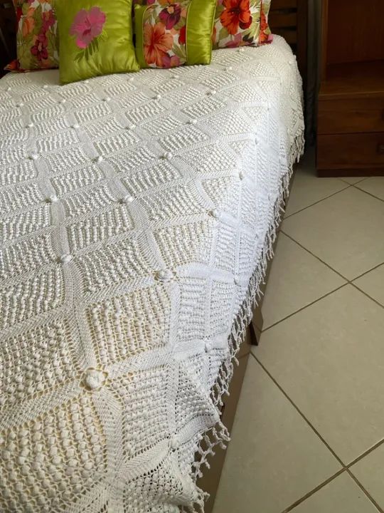 Colcha de Cama em Crochê - Branca - Foto 4