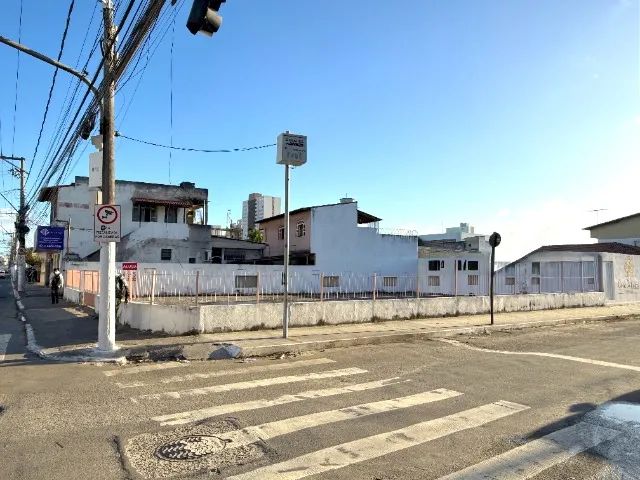 Oportunidade! Vendo Terreno de Esquina com 300m² no Centro de Vila Velha - R$ 2.100.000,00 - Foto 3
