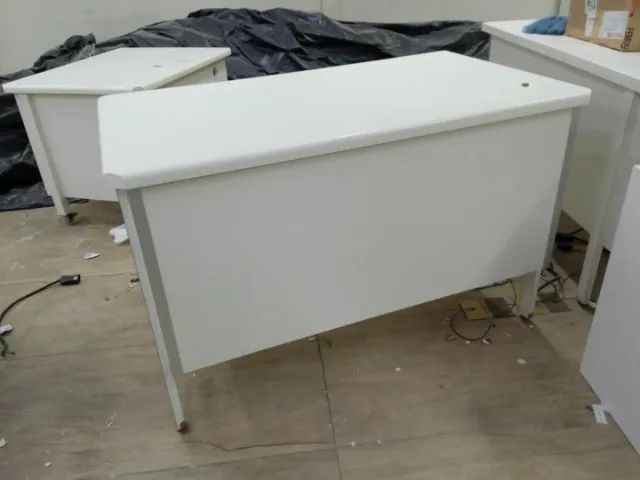 Mesa de Escritório c/ 1 prancha de correr em MDF Branco 80 cm x 120 cm x 70 cm - Foto 6