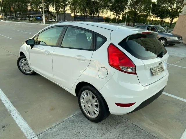 Ford New Fiesta S 1.5 - 2014 - Foto 4