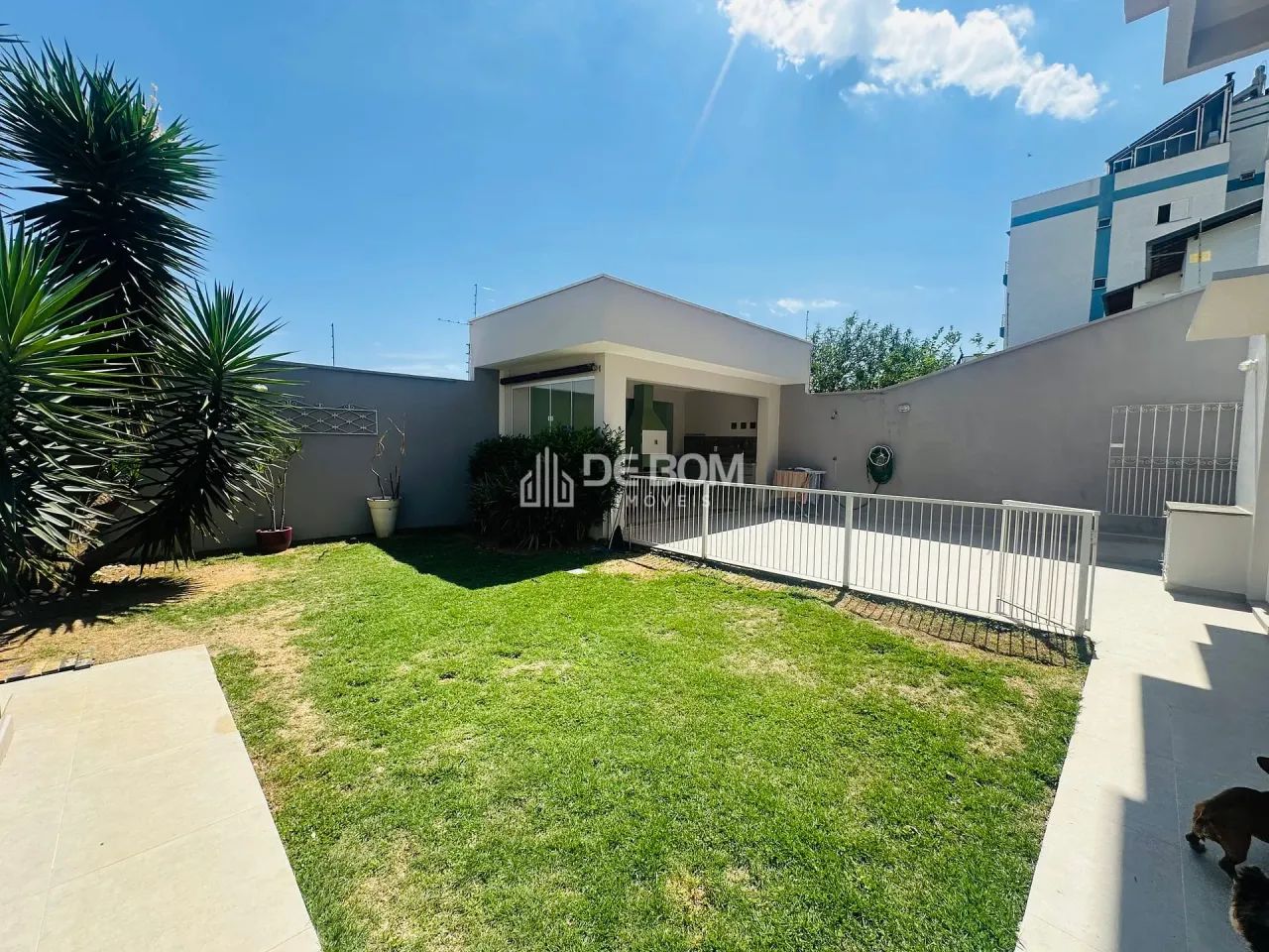 Excelente casa à venda no Residencial Morumbi, com 200 metros quadrados de área útili e li
