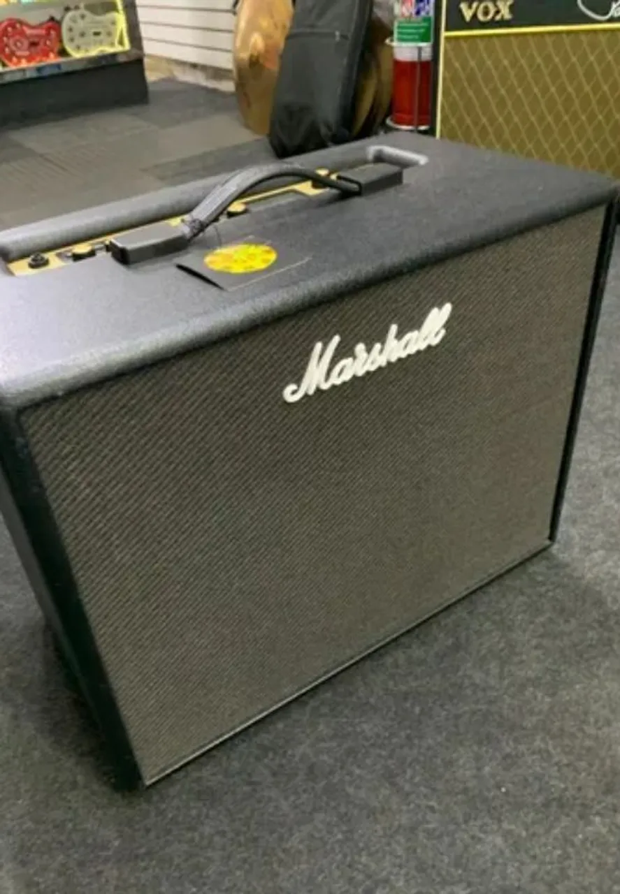 Amplificador Marshall CODE 50