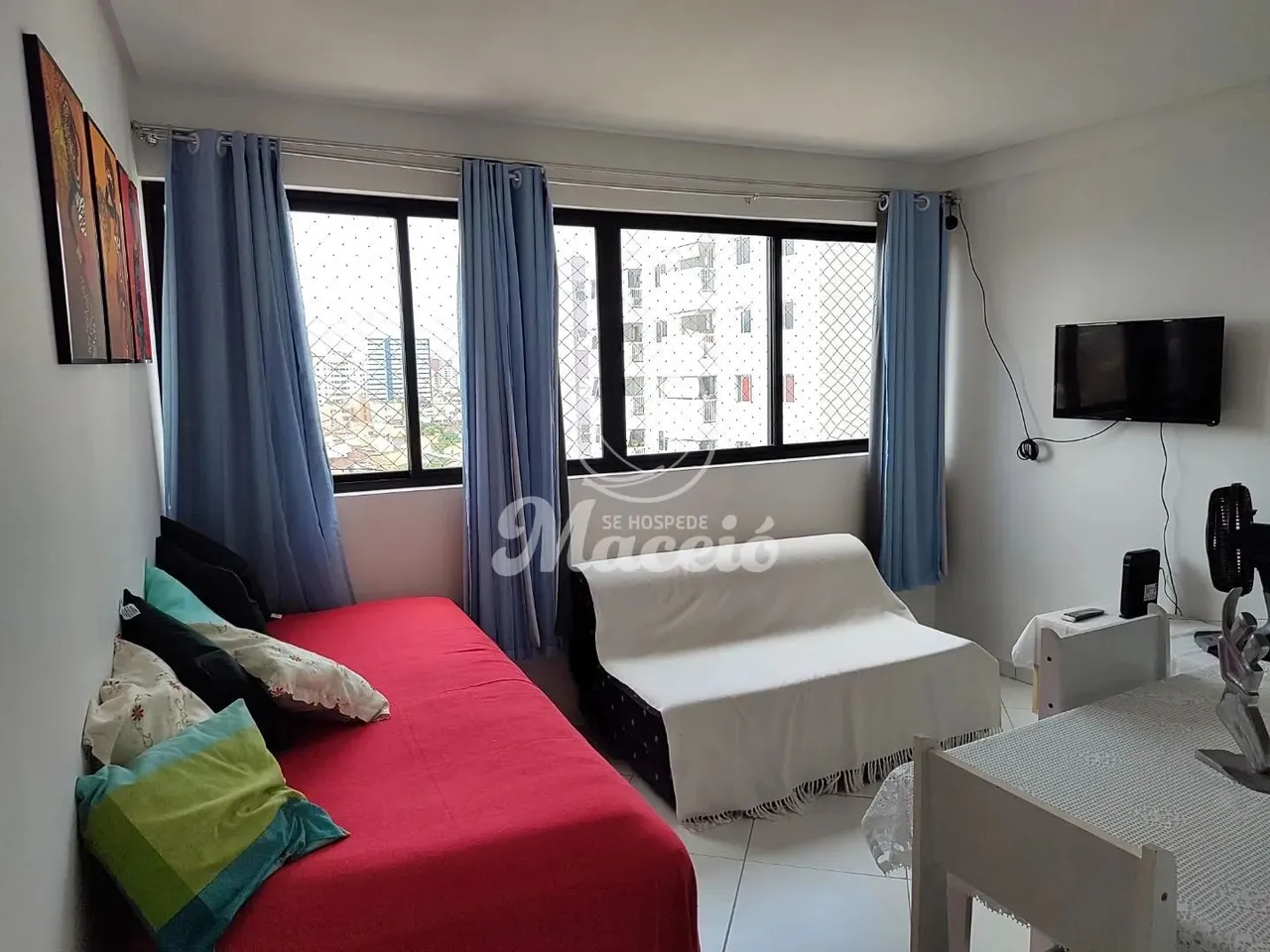 Excelente apartamento quarto e sala, mobiliado e com todos os itens essenciais de uso pess