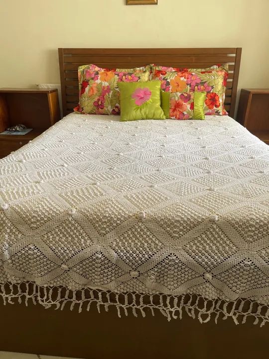 Colcha de Cama em Crochê - Branca - Foto 2