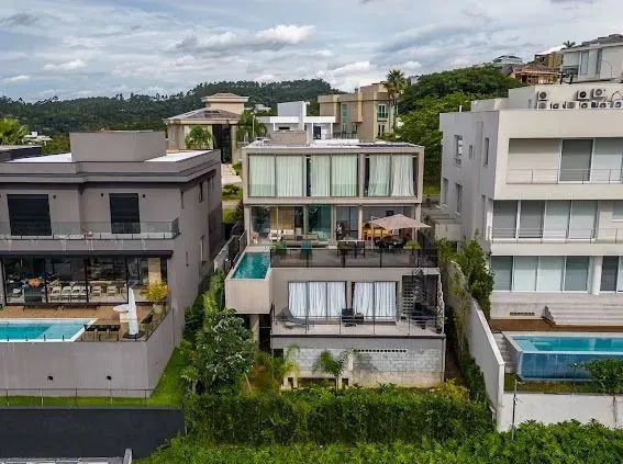 Sobrado de alto padrão à venda no Residencial Gênesis II em Alphaville em Santana de Parna - Foto 2