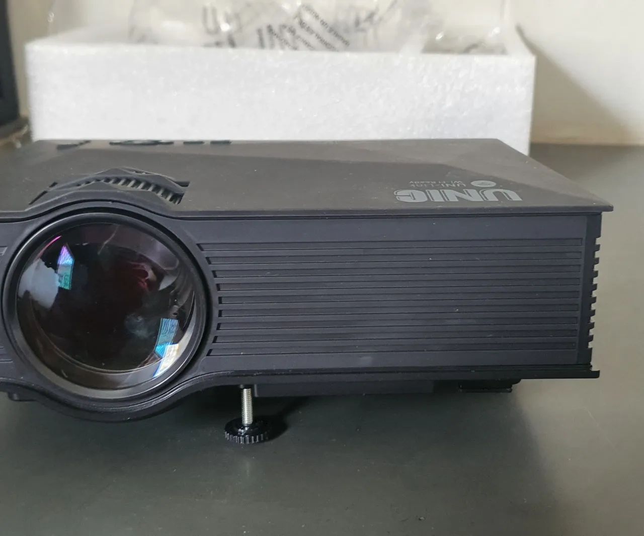 Projetor Multimídia UNIQ UC68 - Foto 4