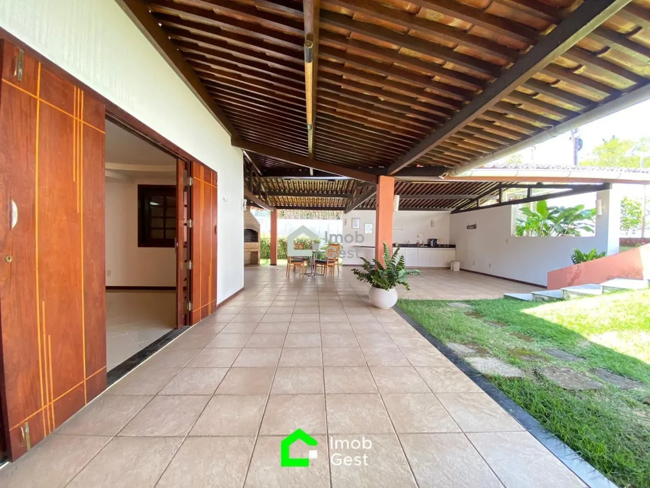 Casa em Condomínio para Locação em Natal / RN no bairro Candelária
