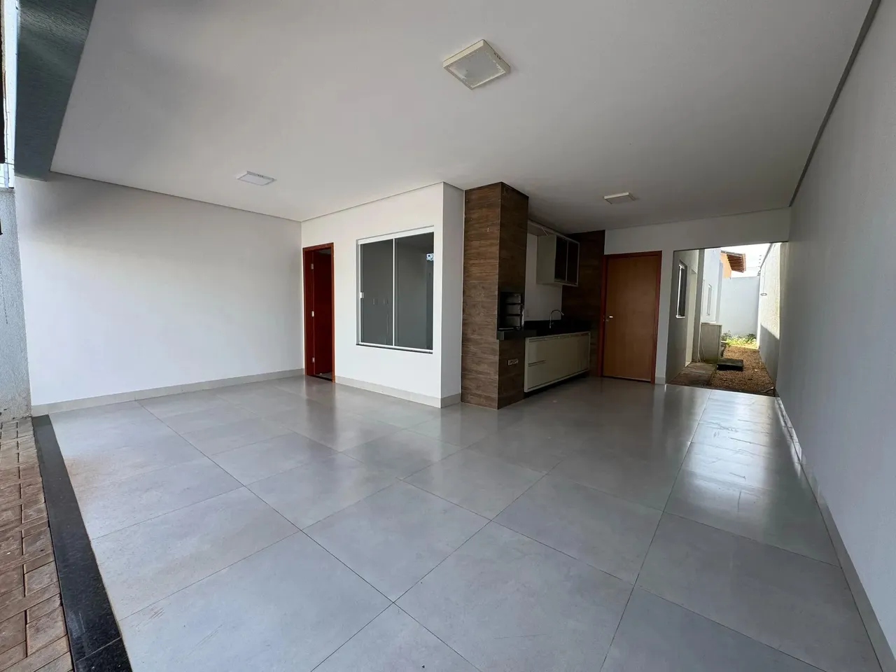 Casa 3 quartos sendo 2 suítes - 1204 Sul