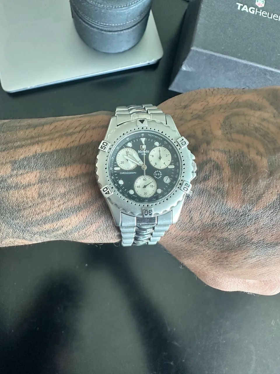 NIVADA CHRONOGRAPH 100M - ESTILO TOOL WATCH