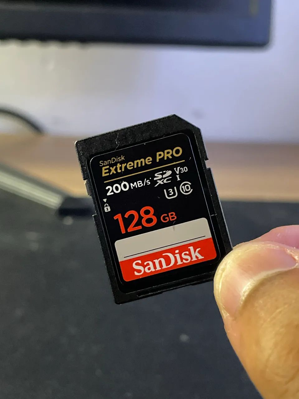Câmera Profissional ZVE-10 + acessórios - Câmeras e Filmadoras