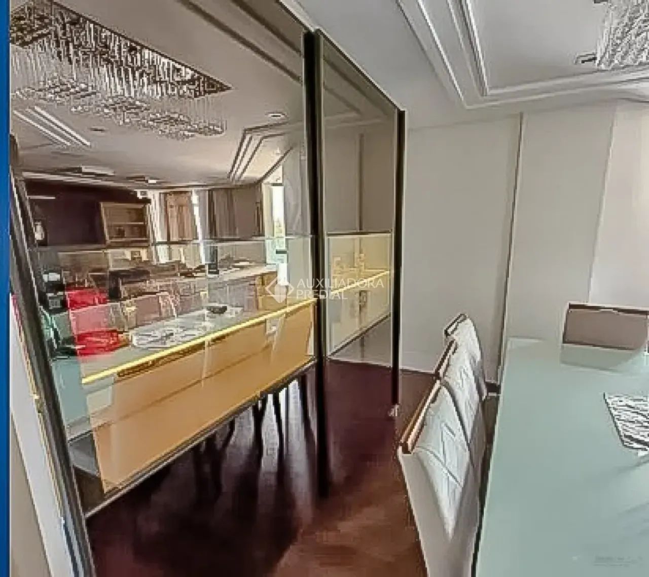 Apartamento Mobiliado com 4 Dormitórios e 134 m² em Campinas com uma vaga - Foto 5