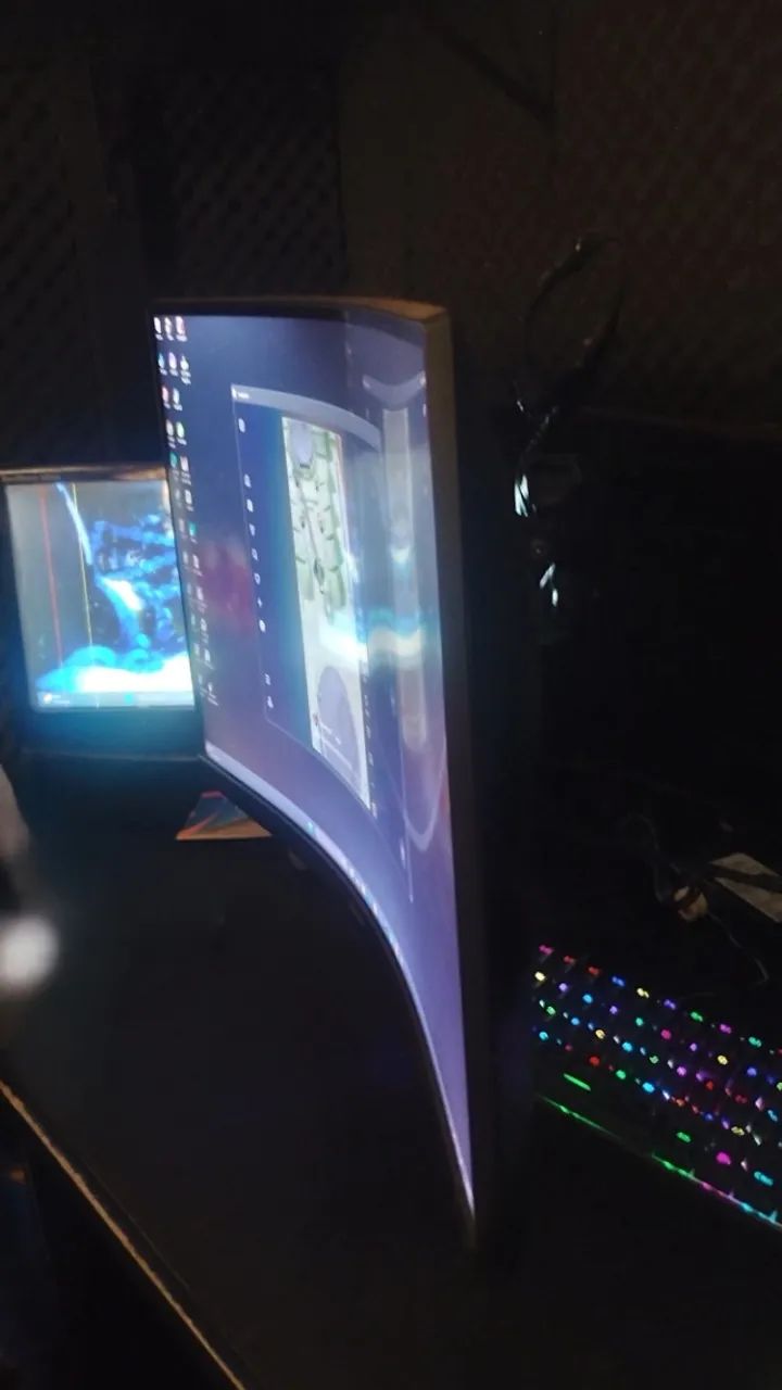 monitor Samsung odissey g5 27polegadas curvo 2k 165HZ - Foto 2
