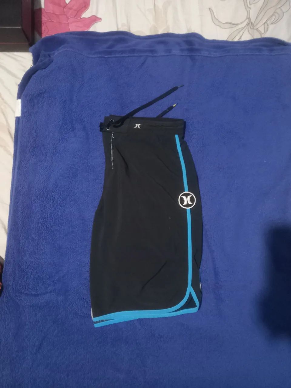 VENDO BERMUDA DA HURLEY - Foto 2