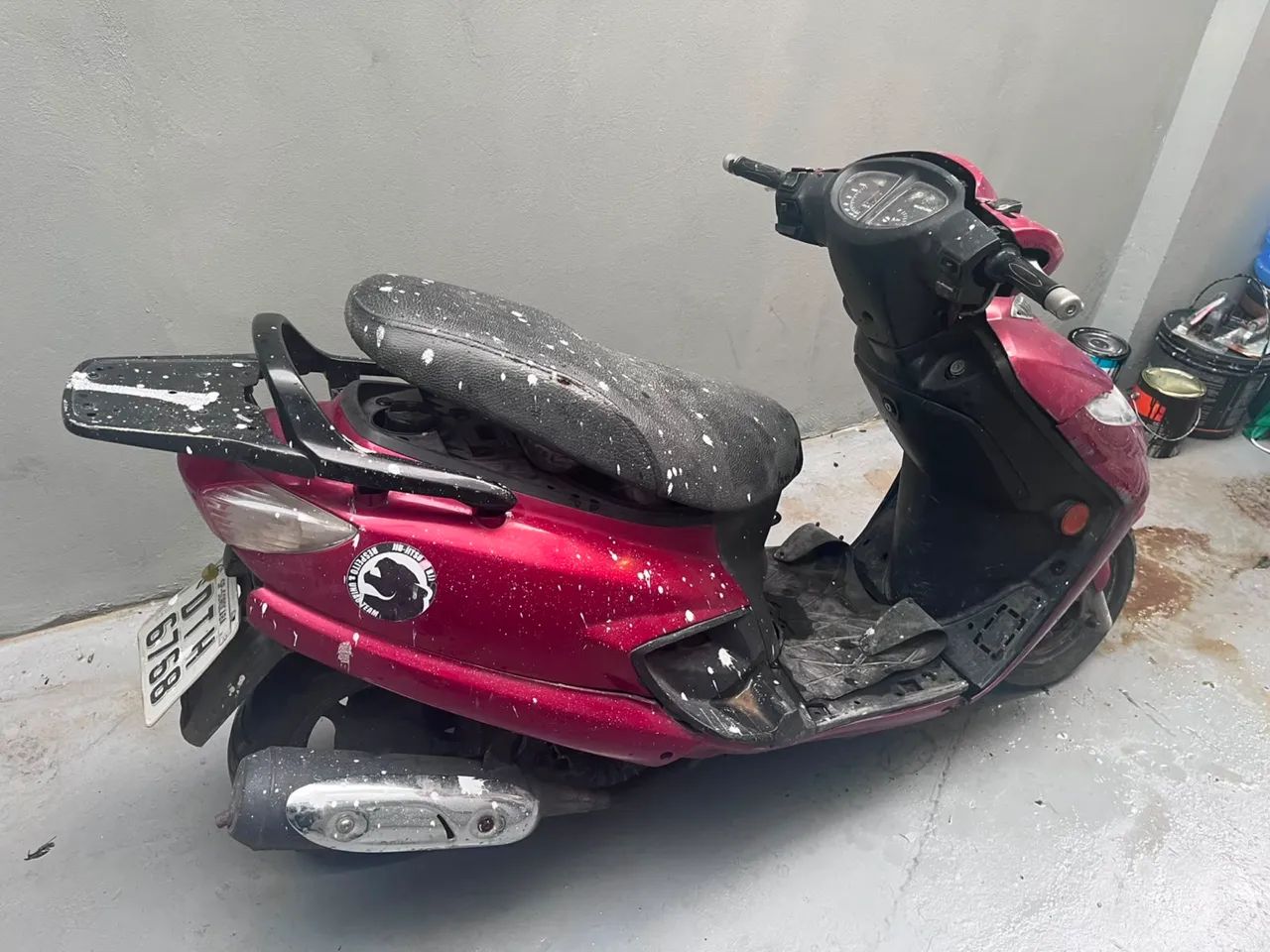 Vendo moto / peças 