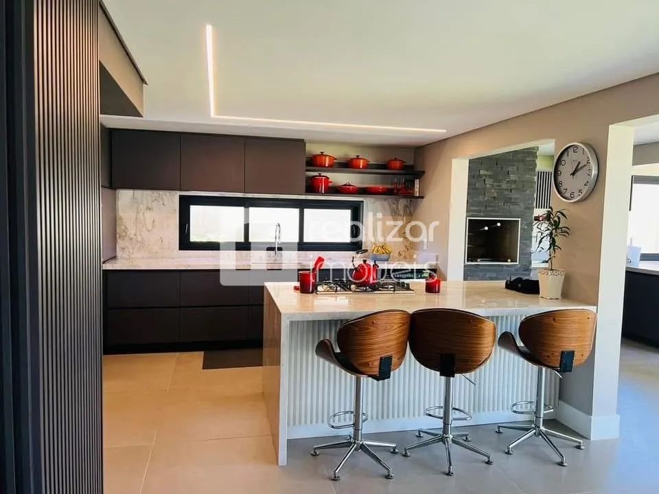 Casa 4 quartos no bairro Jurerê Internacional em Florianópolis - Foto 4
