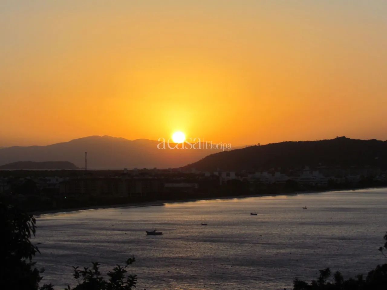 Terreno maravilhoso com vista mar e exclusividade de acesso! - Foto 3