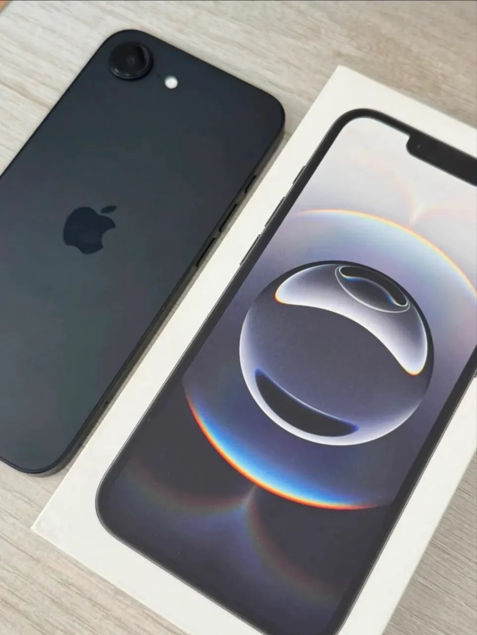 Vendo IPhone 16e 256gb - Na caixa  - Foto 3