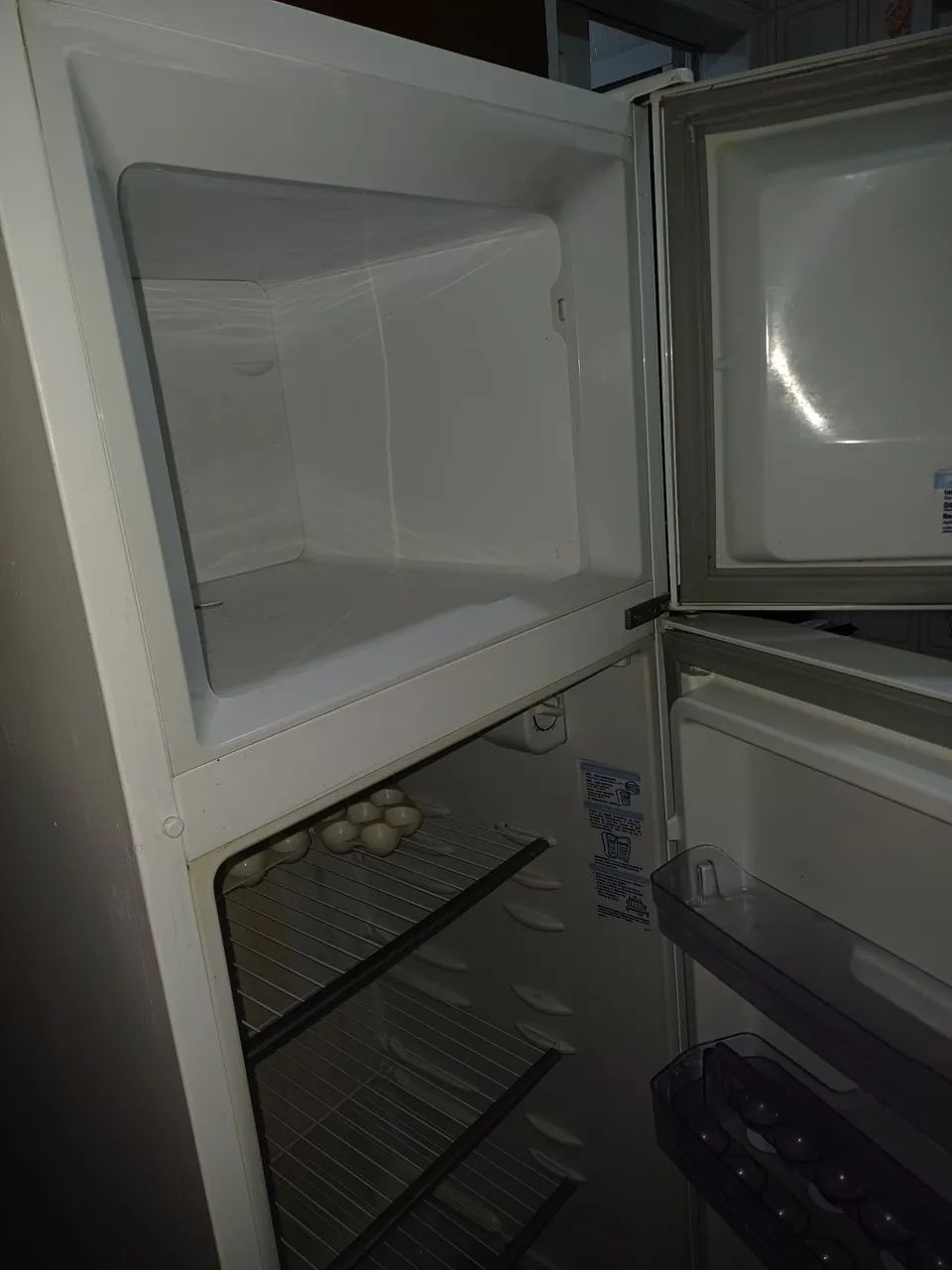 Geladeira Electrolux 260 litros - Foto 5