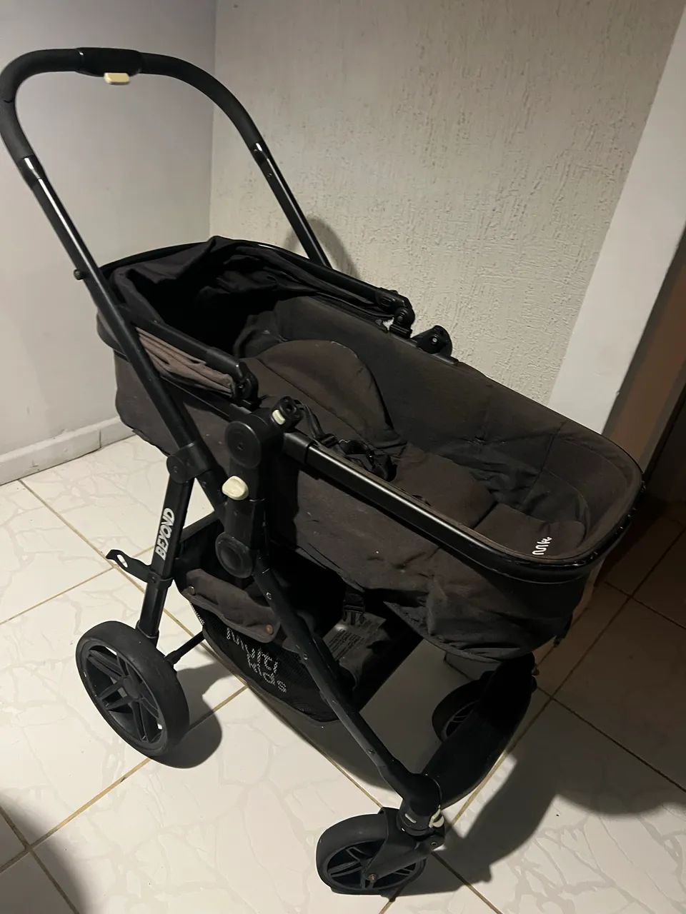 Vendo carrinho de bebê  - Foto 4