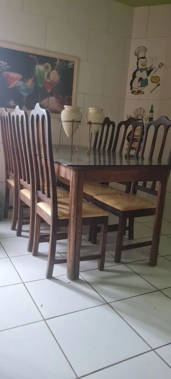 Mesa de jantar em madeira e vidro - Foto 3