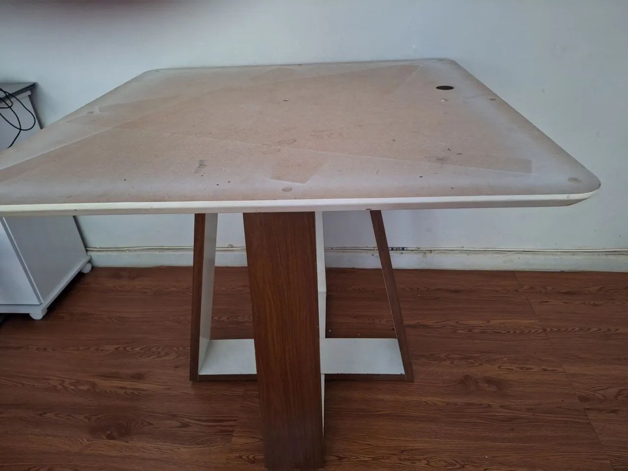 Mesa com o tampo sem o vidro  - Foto 3