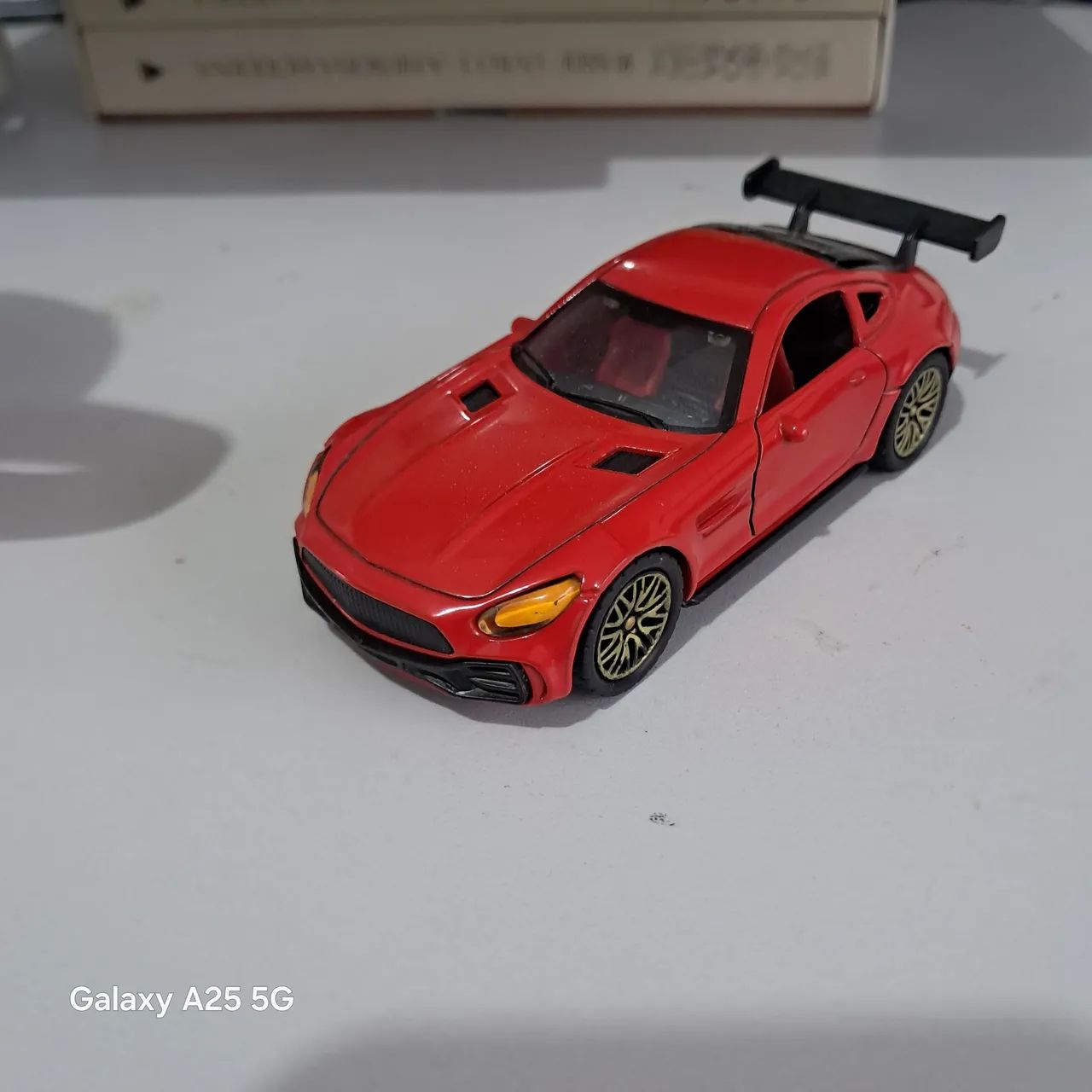 Miniatura Mercedes AMG GT - Foto 4