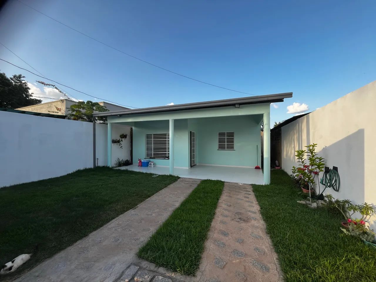 Aluguel de casa mobiliada 