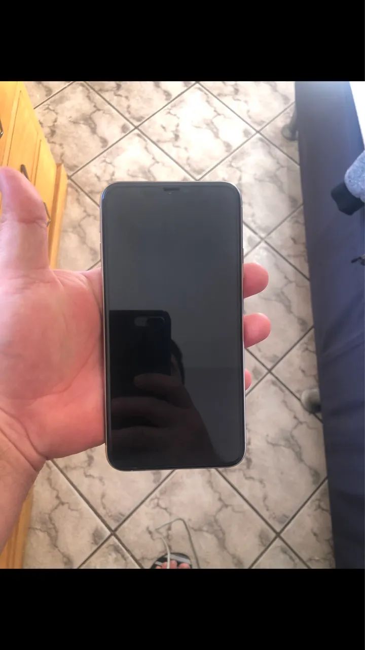 iPhone 11 Pro Max 256 gb com caixa  - Foto 2