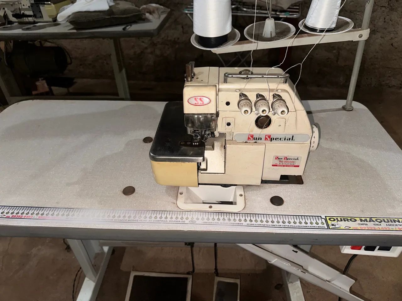 Máquina overloque  - Foto 2