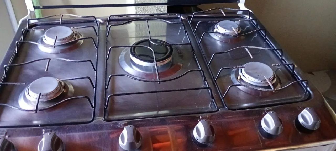 Fogão Electrolux 5 bocas elétrico - Foto 3