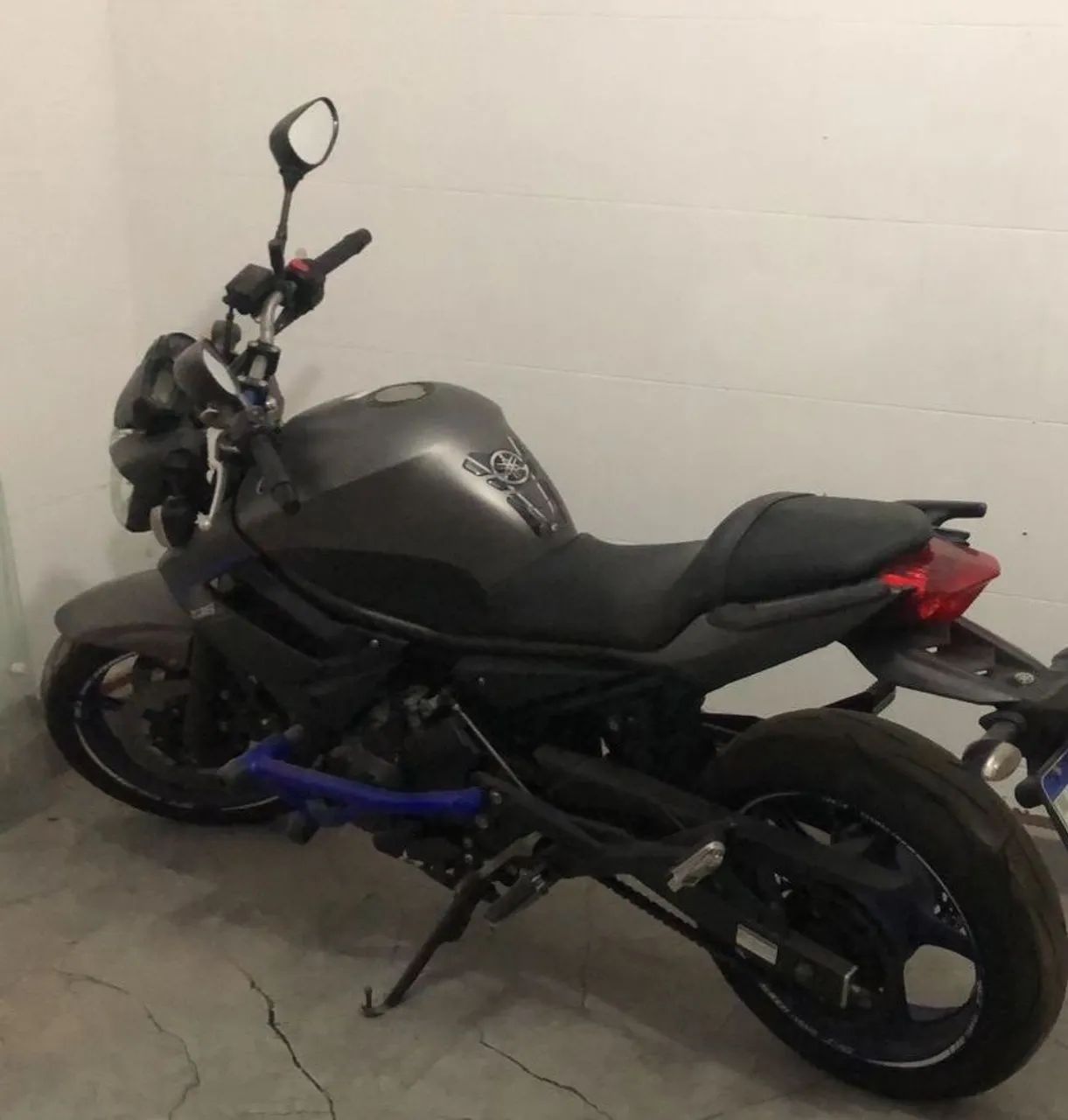 Xj6