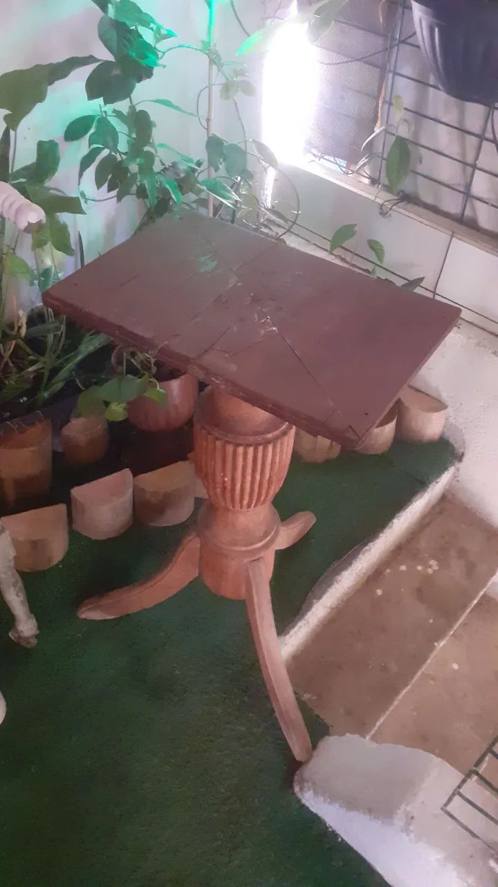 Pedestal de mesa