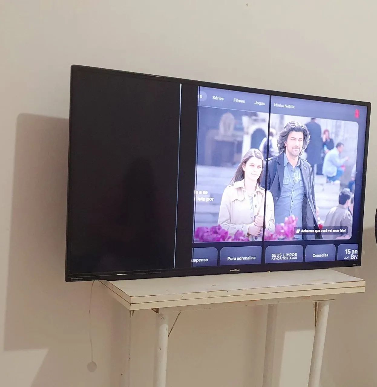 TV Smart Britânia 42?  - Tela com Manchas Pretas
