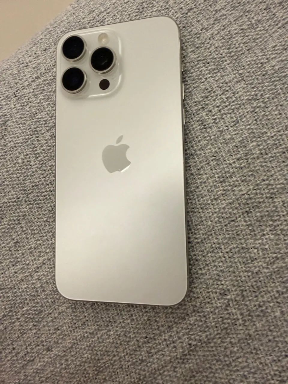 Iphone 15 Pro Max - 256 GB - Foto 2