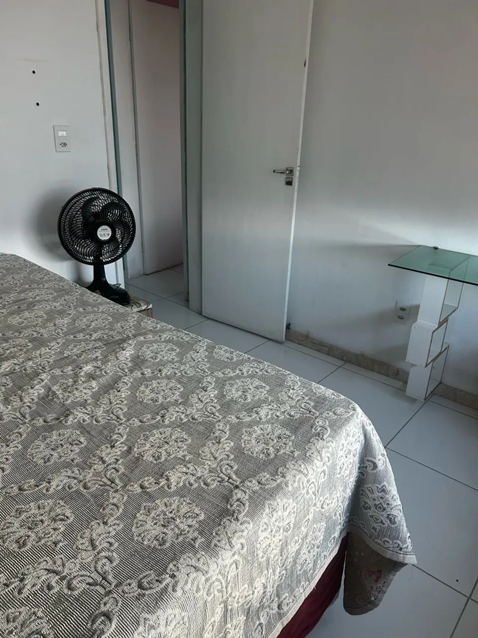 ALUGO QUARTO NA FAROLÂNDIA  - Foto 3