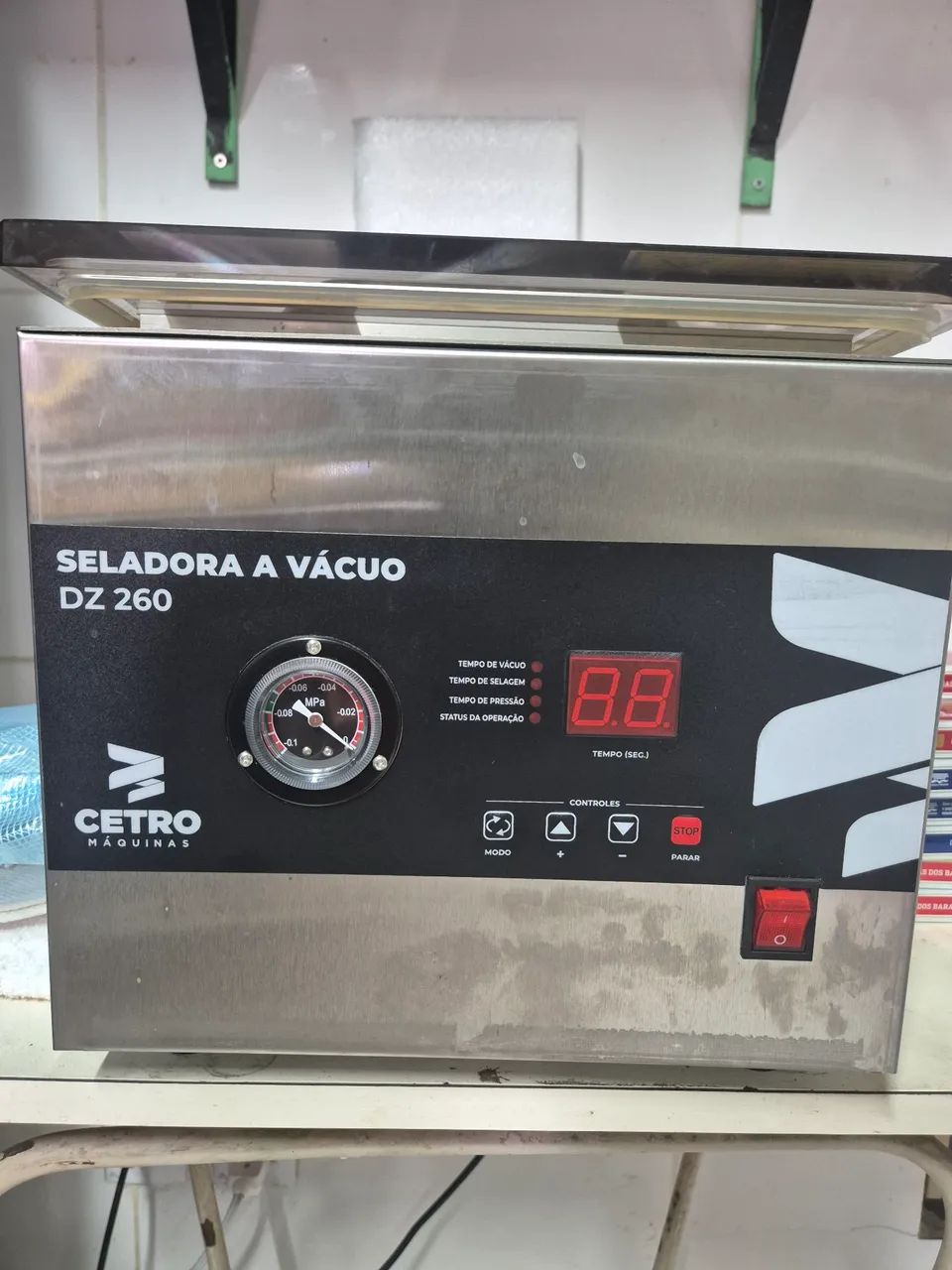 Seladora à vácuo DZ260