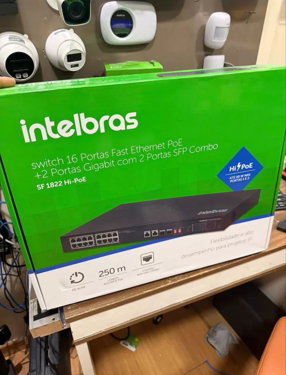 Switch 16 portas