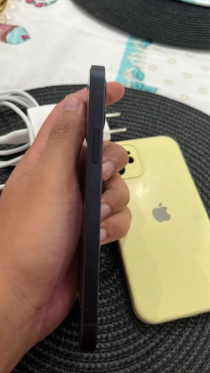 iPhone 12 - Foto 4