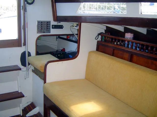 Veleiro 30' Madeira Laminado - Foto 6
