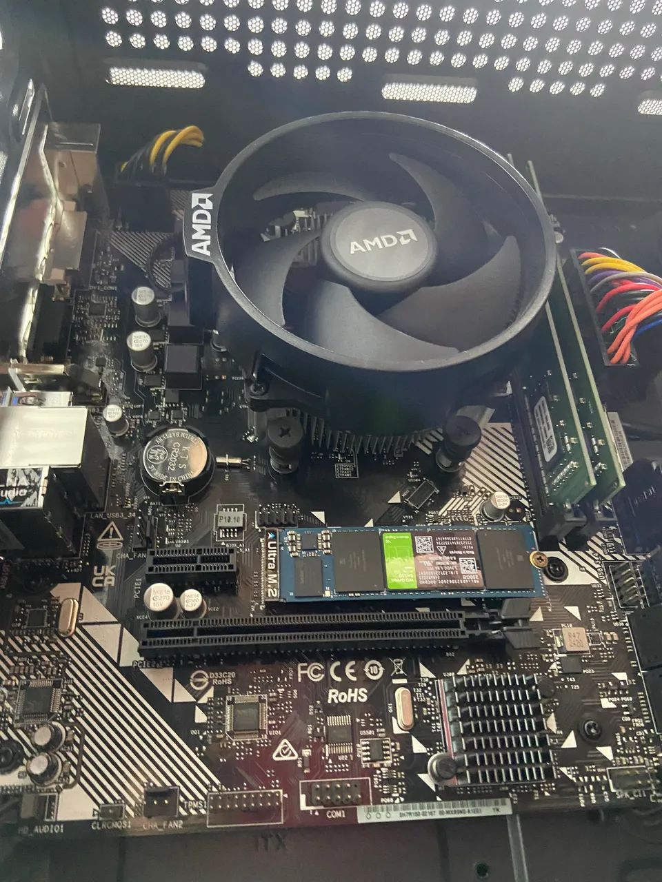 PC Ryzen 3 3200G | 8GB RAM | SSD NVMe 250GB | Windows 11 Pro - Foto 5