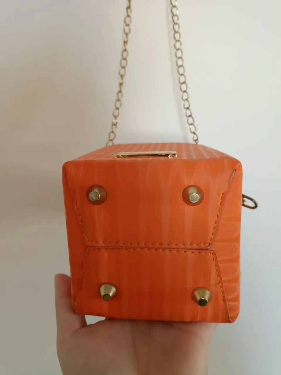 Bolsa quadrada laranja  - Foto 4