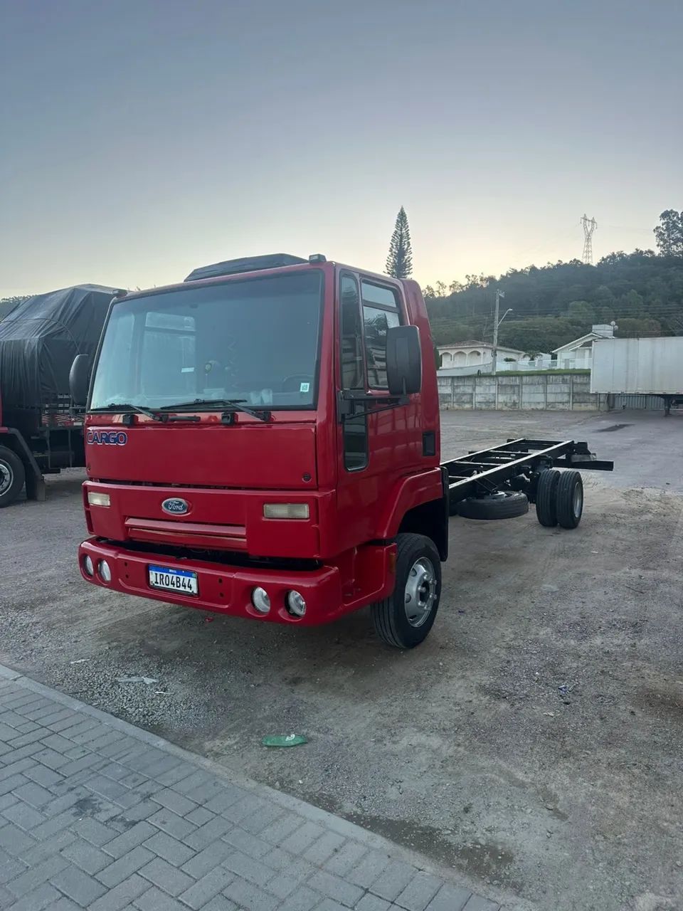 Cargo 815 0km 2011 - Foto 3