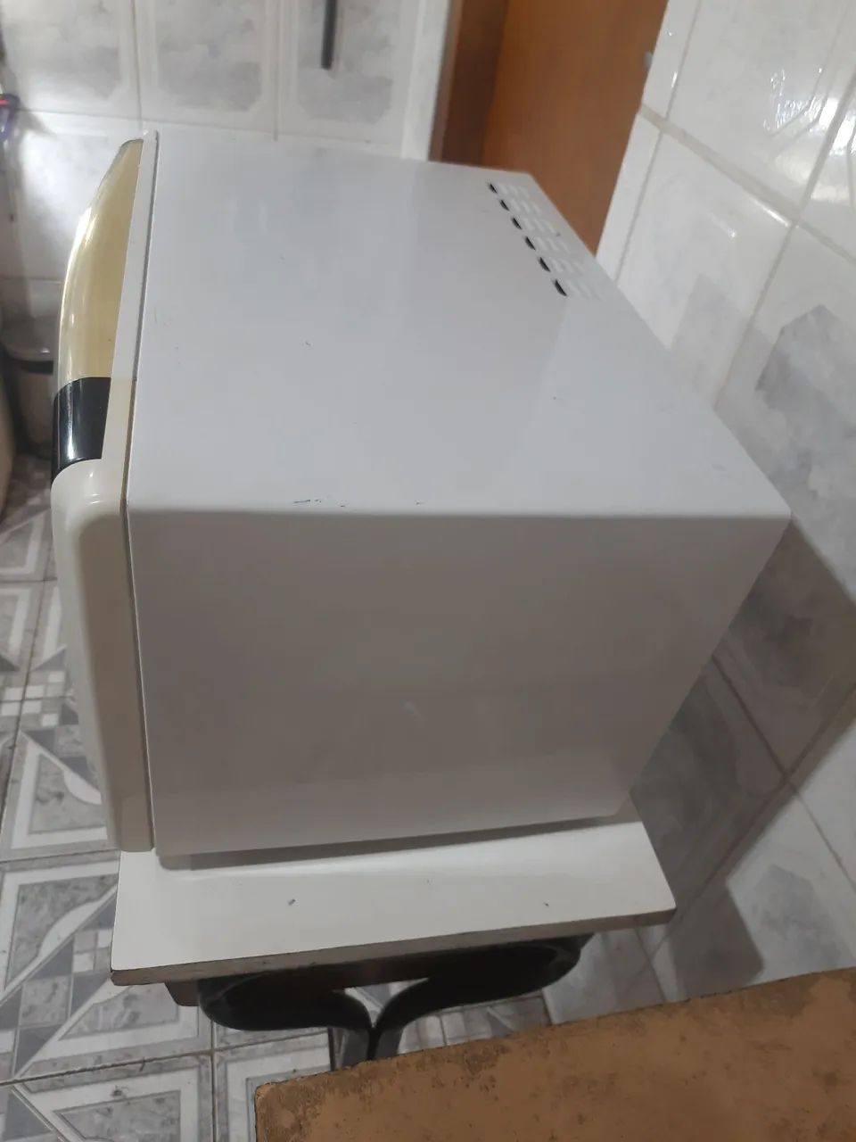 Micro-ondas Electrolux MEF41 31L 127v branco funciona tudo - ótimo estado, ACEITA CARTÃO  - Foto 6